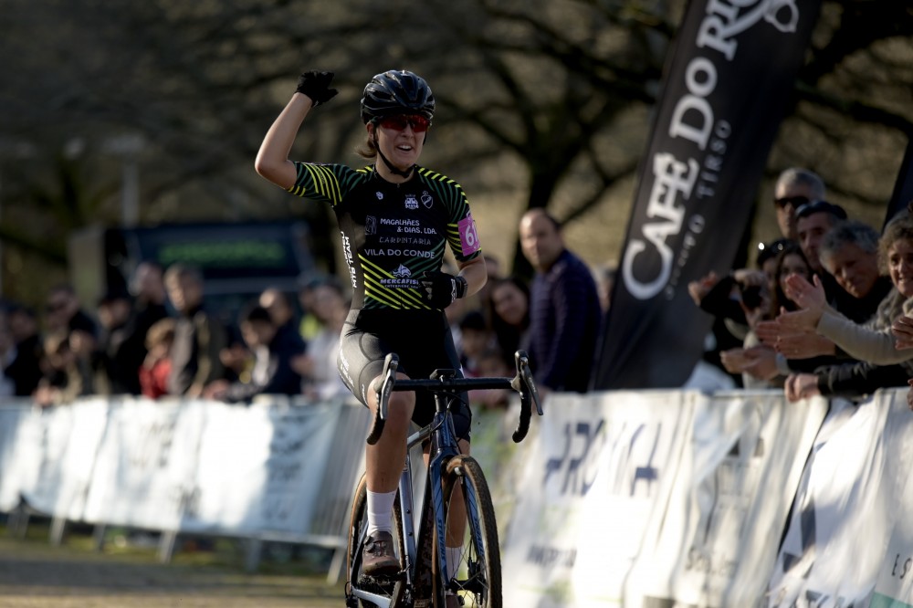 Beatriz Guerra e Rafael Sousa sagram-se Campees Nacionais de Ciclocrosse