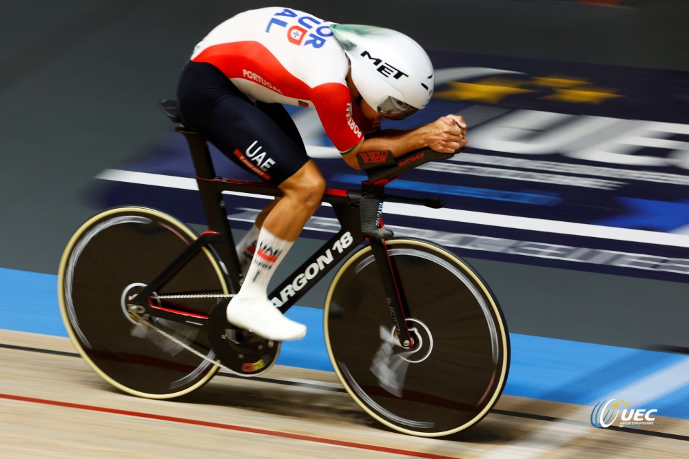 Ivo Oliveira quinto no omnium do Europeu de Pista